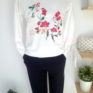 Sudadera bordado de florea